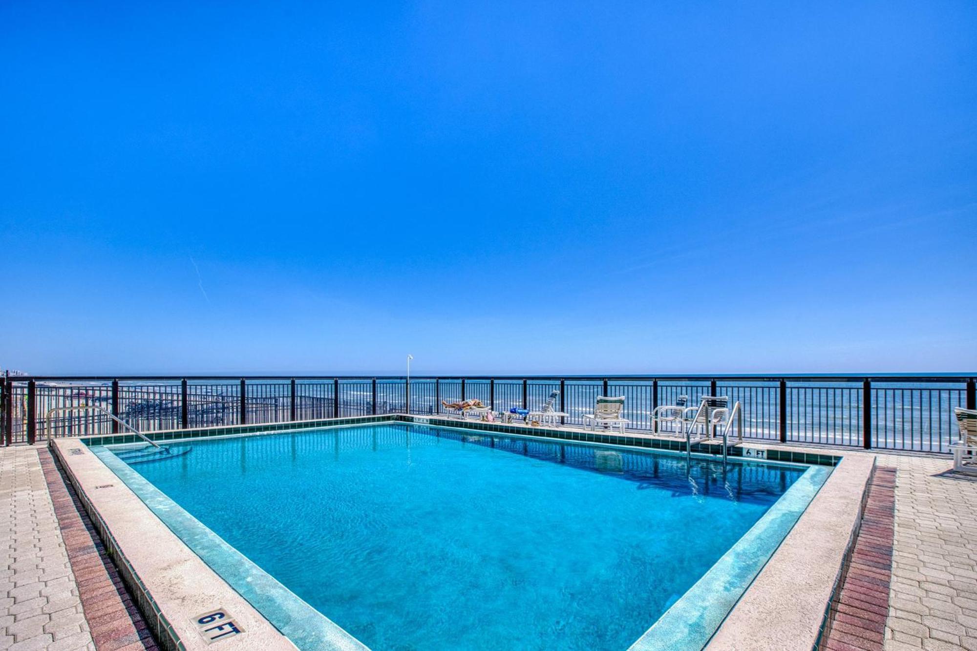 Ocean View With A Beachfront Pool At Ocean Trillium Condo ~ 702 New Smyrna Beach Esterno foto